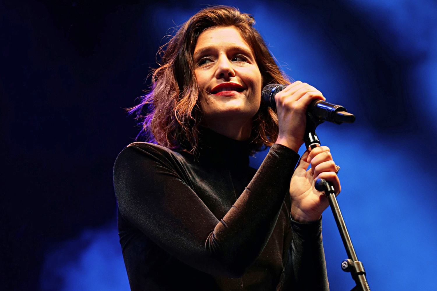 V Festival, review: Jessie Ware and George Ezra bring the sunshine
