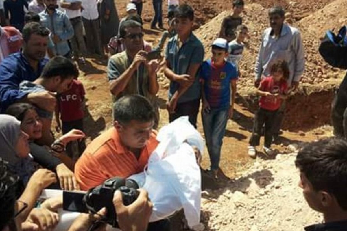 Aylan Kurdi: Drowned Syrian boys buried in home town as London opens its arms to refugees | London Evening Standard