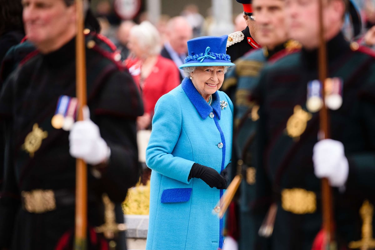 Queen Elizabeth II officially becomes Britain's longest reigning monarch | London Evening Standard