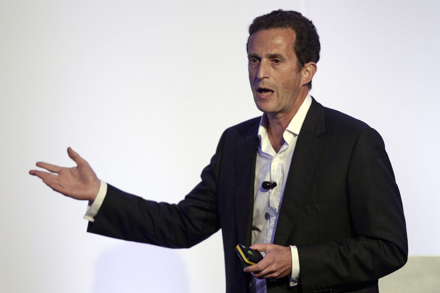 Greenslade: Digital reminds publishers to keep things local