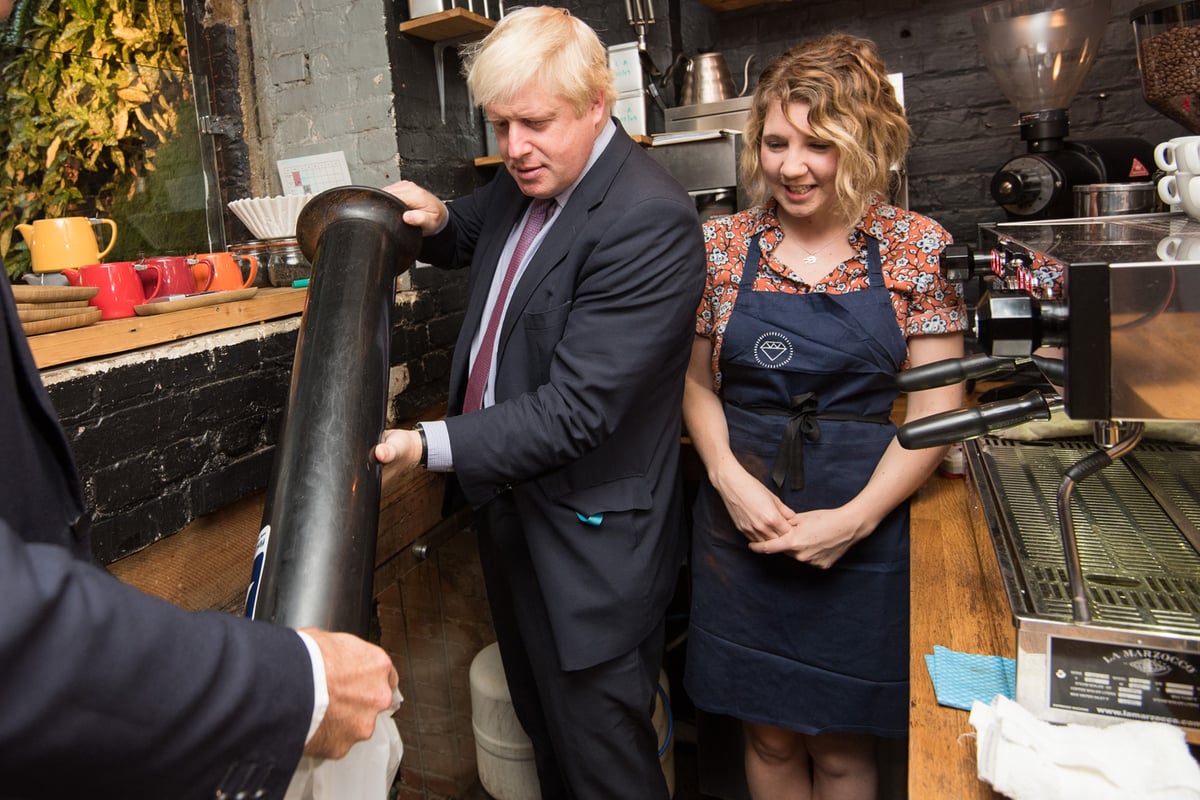 Coffee grounds from London cafes set to heat 15,000 homes as Southwark firm launches daily collection round | London Evening Standard