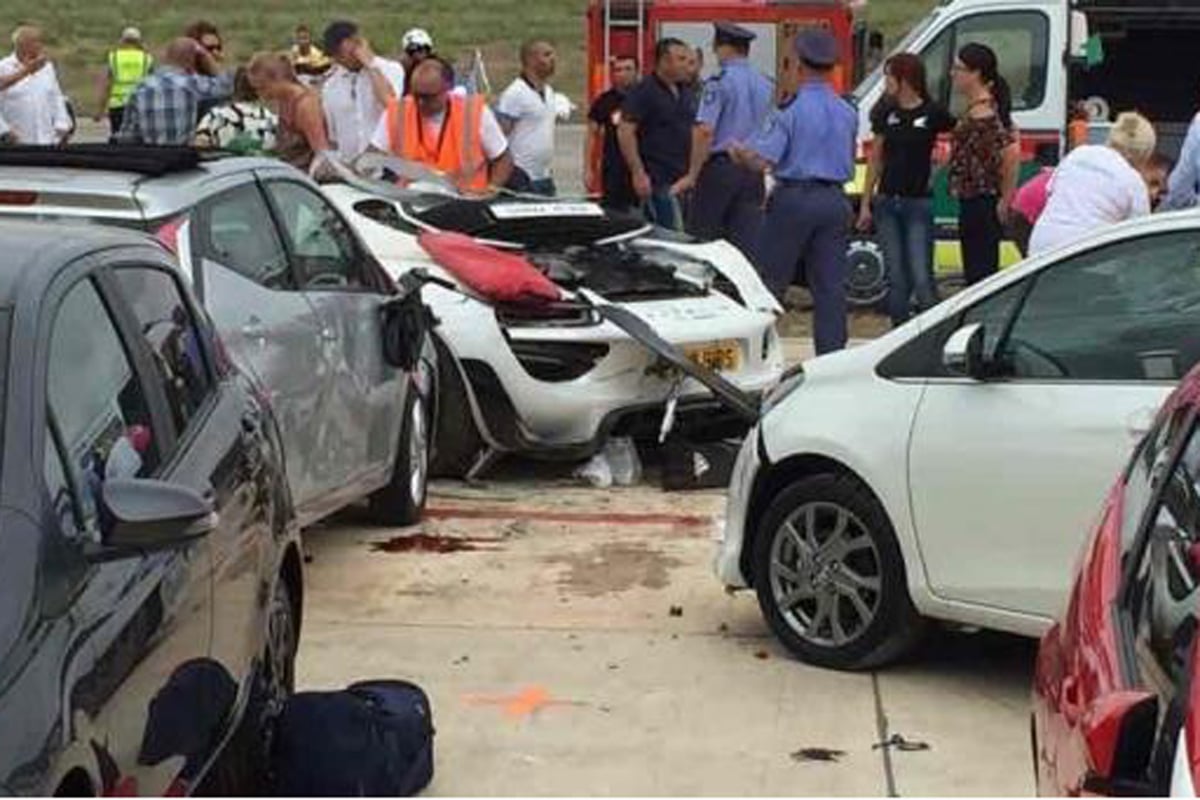 Paul Bailey crash: 26 injured after British tycoon's Porsche Spyder supercar crashes at Malta motor show | London Evening Standard