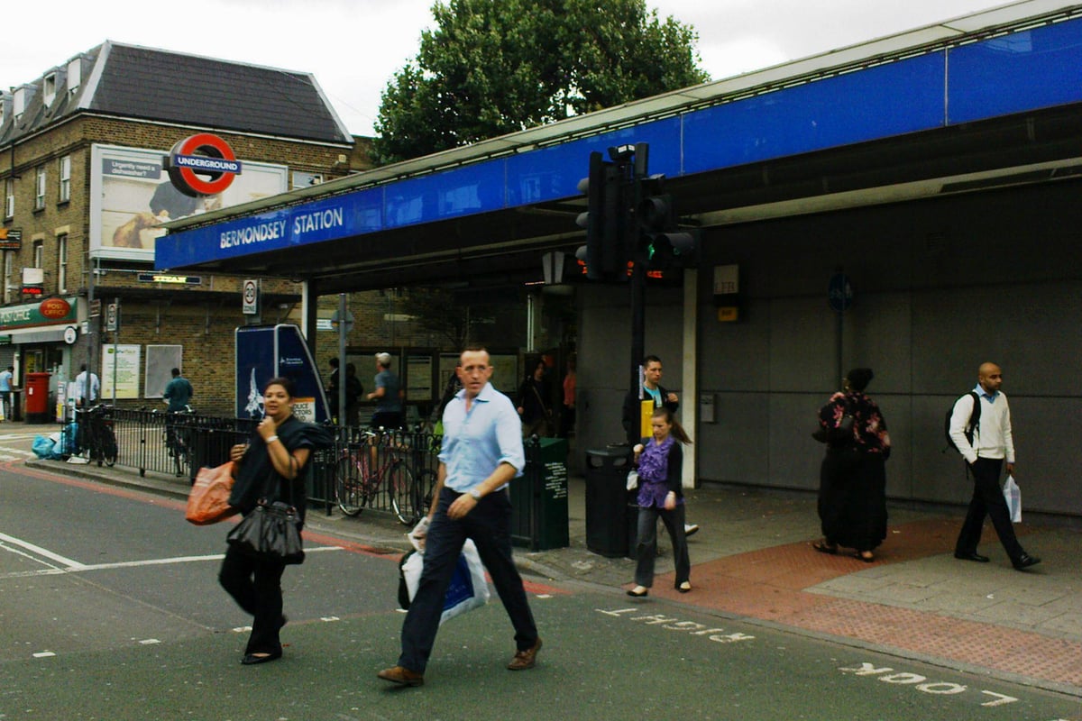 Ten-year plan to build thousands of new homes on land owned by TfL | London Evening Standard