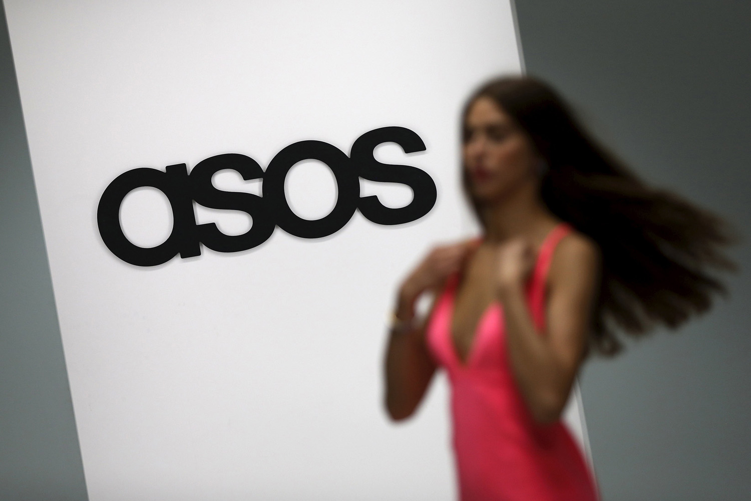 ASOS opens to MPs after working conditions claims