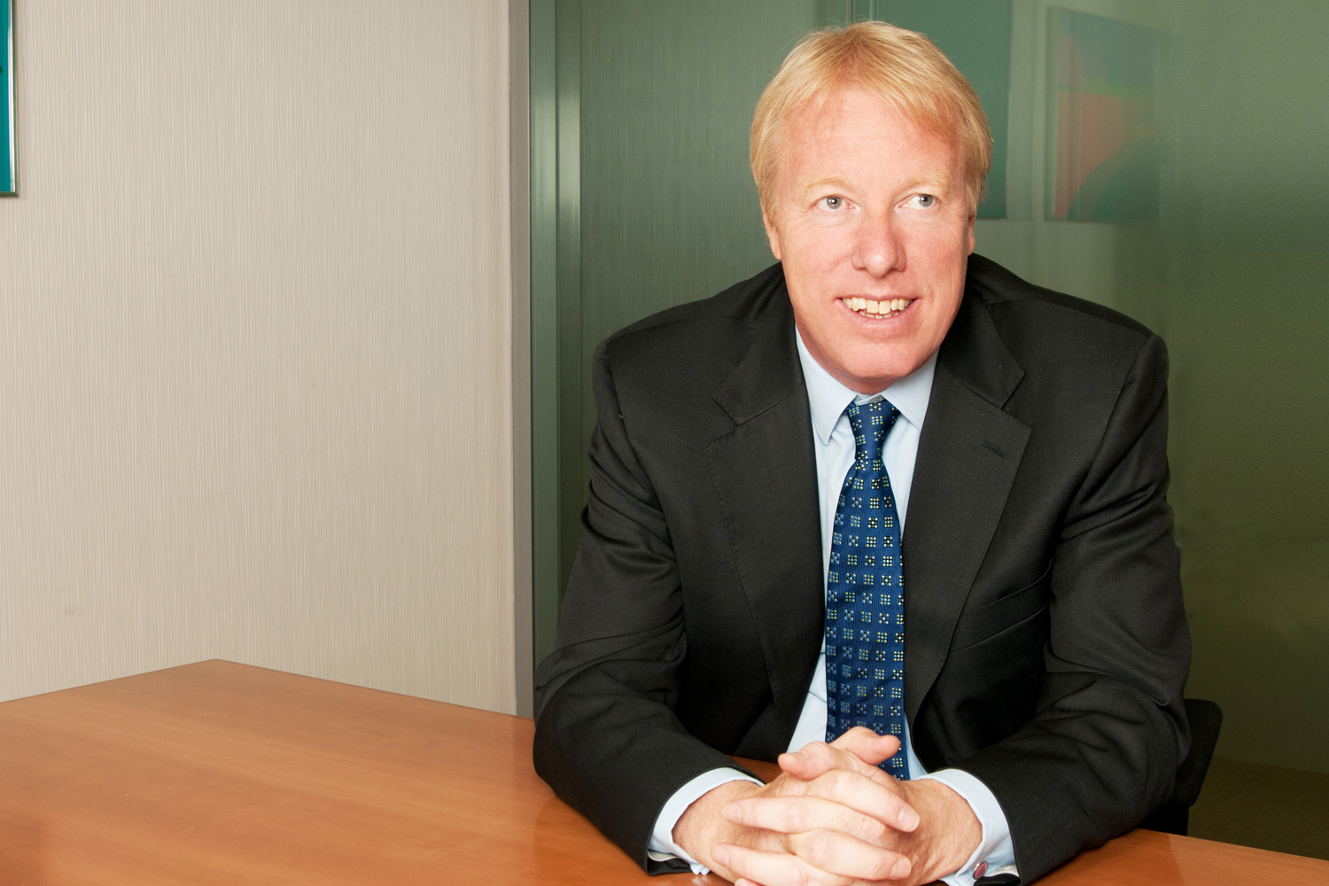 Electra takes off the gloves in boardroom battle with Edward Bramson