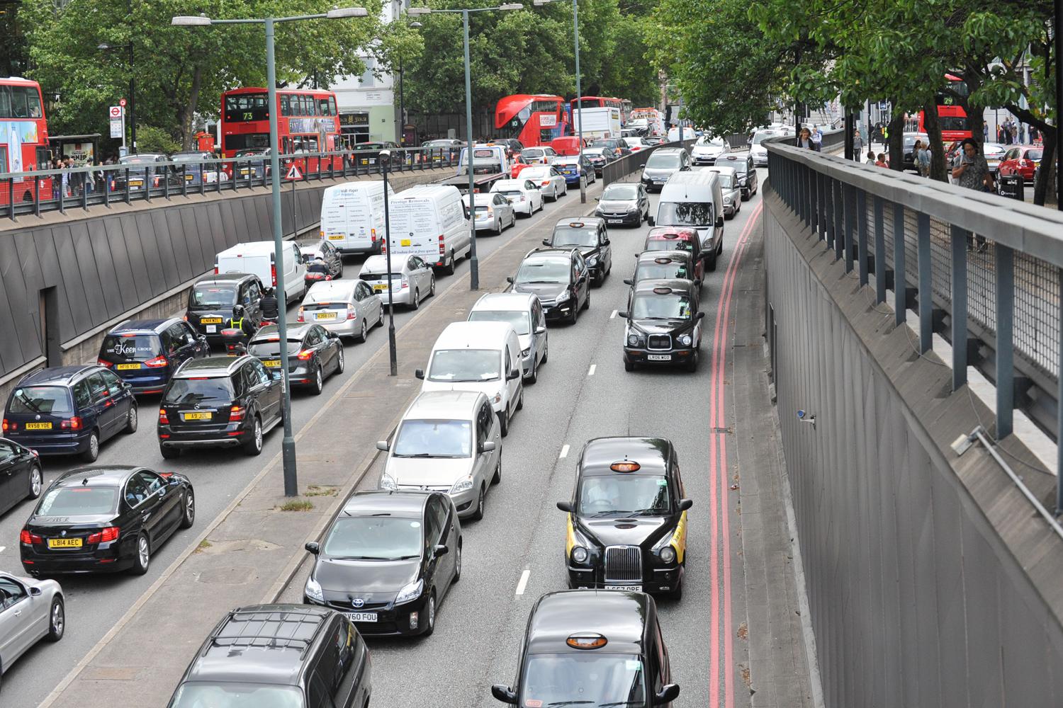 Euston Road closure to cost businesses 'millions' warn critics