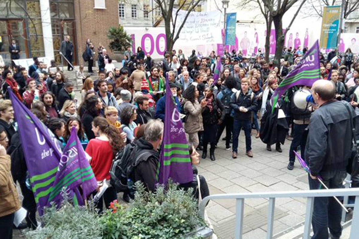 Fury of SOAS students as lectures are cancelled due to protest | London Evening Standard