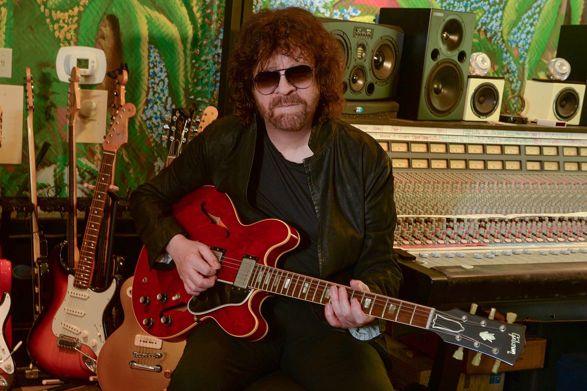 Jeff Lynne’s ELO - Alone in the Universe, album review: 'ceaselessly hopeful' | London Evening Standard