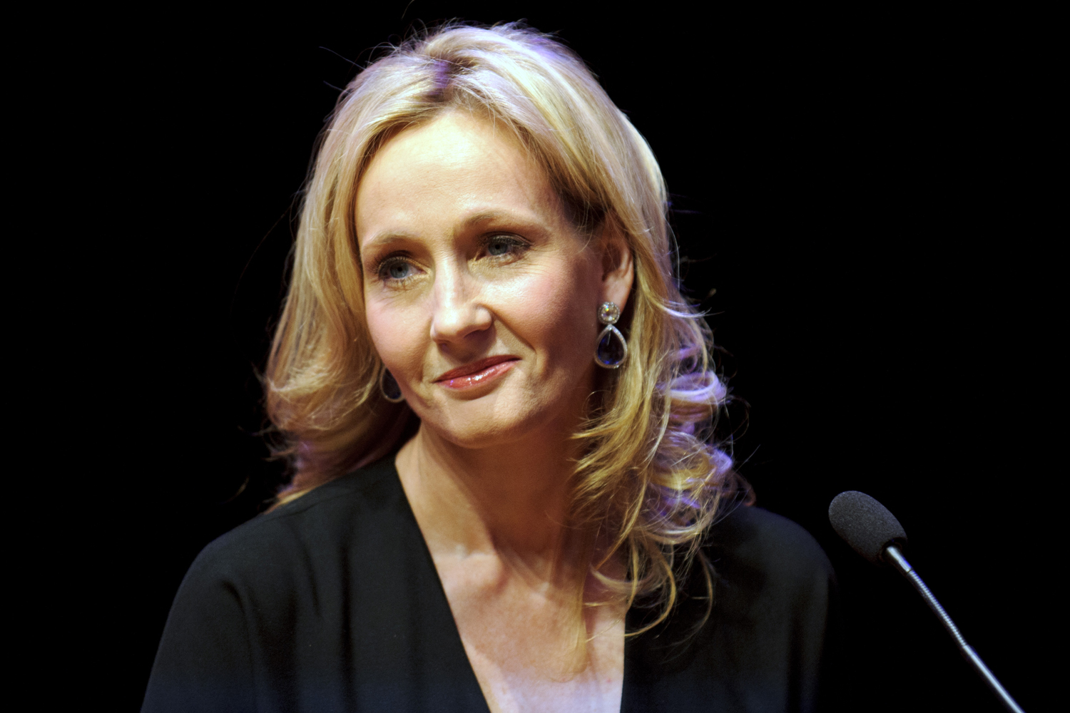 J.K. Rowling confirms that Fantastic Beasts will be a trilogy