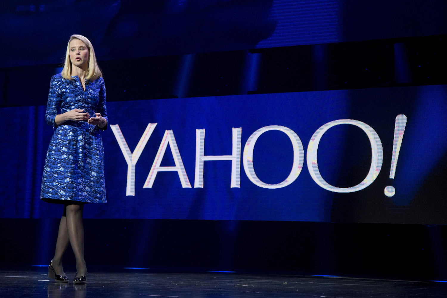 Yahoo considers sale of internet business as pressure mounts on Mayer