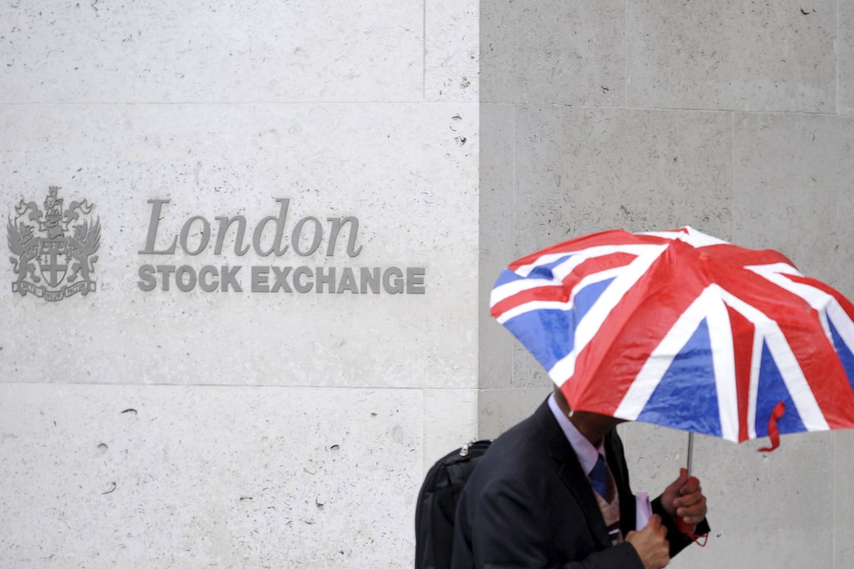 London Stock Exchange and Deutsche Börse merger targeted by France