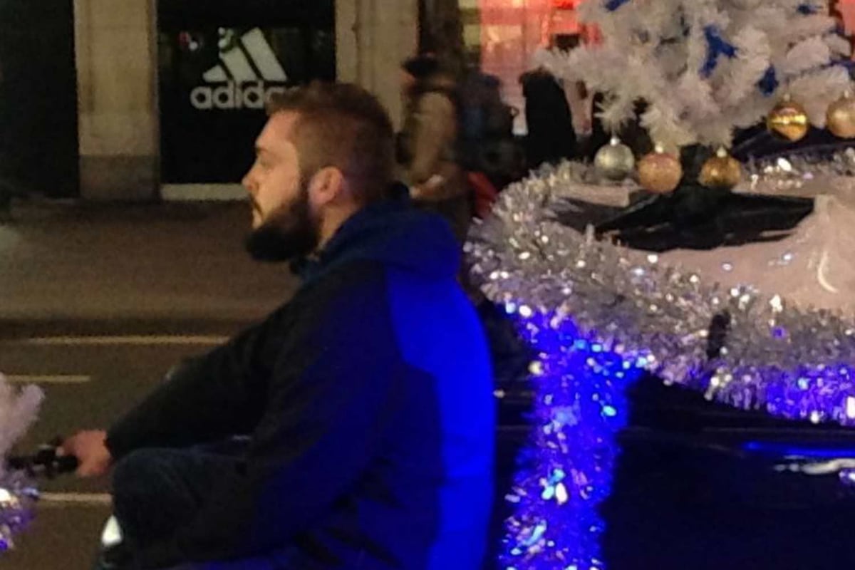 Council approves fines for 'nuisance' pedicab drivers who play loud music or ride dangerously | London Evening Standard