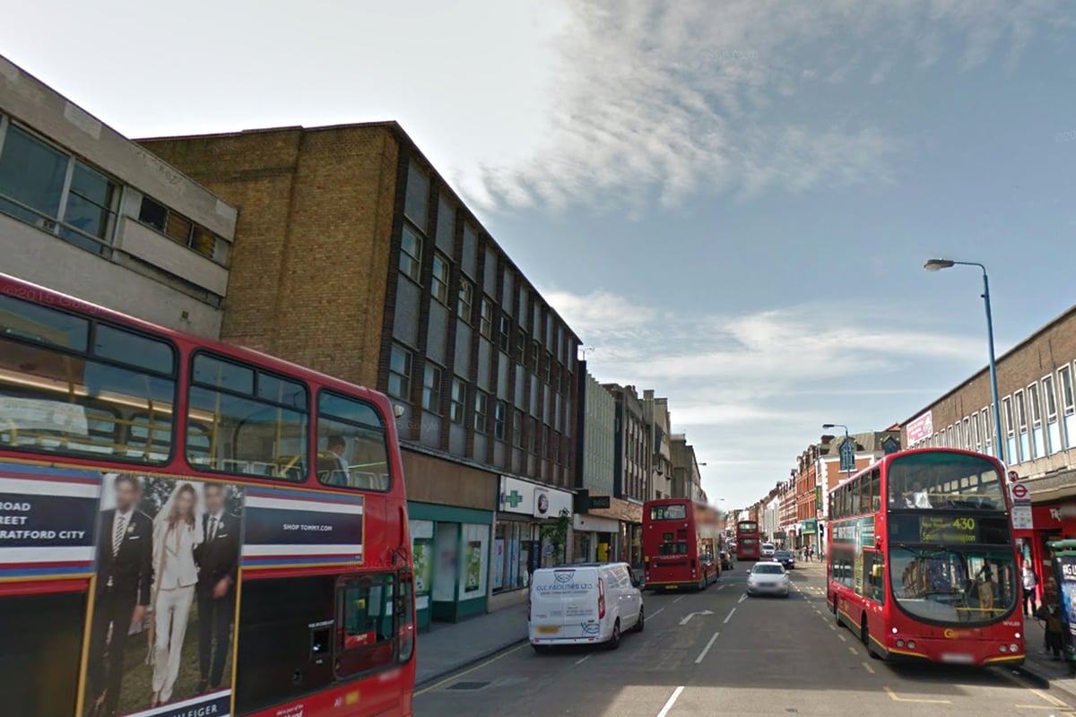 Dirtier diesel buses removed from Putney High Street put onto new route near pupils | London Evening Standard
