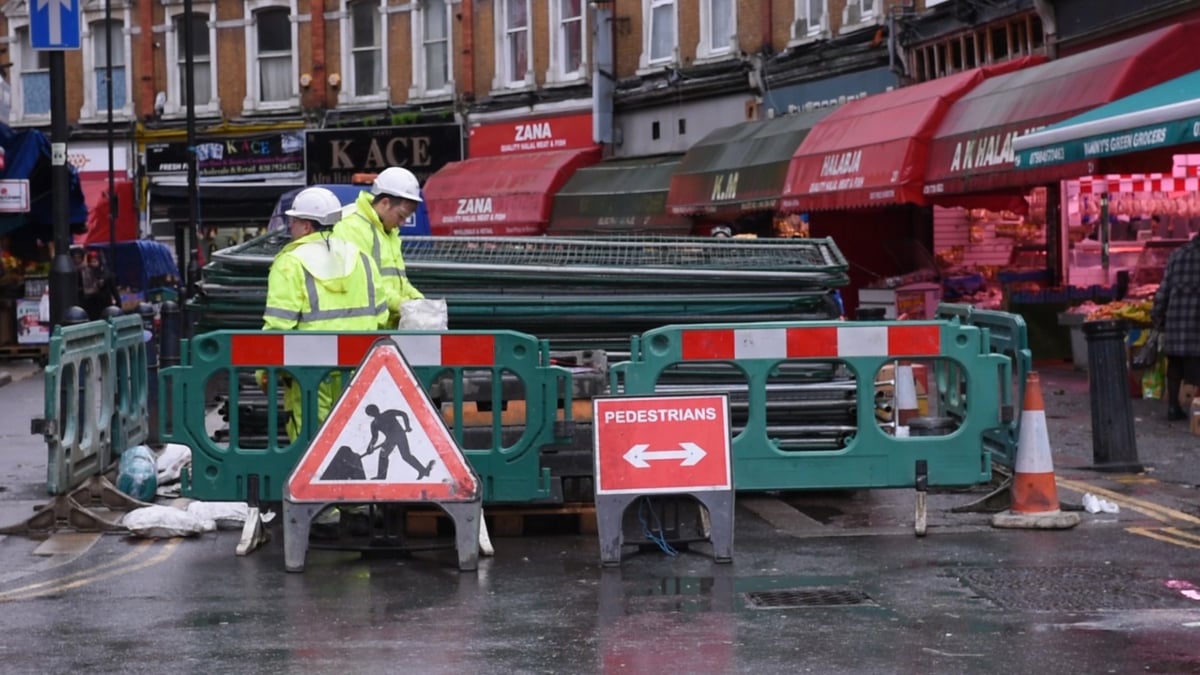Brixton Market traders' anger at £1m 'gazebo' plan | London Evening Standard