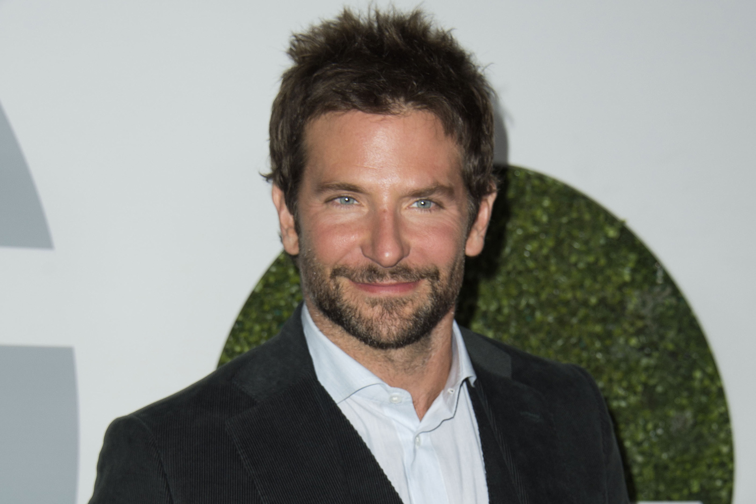 Bradley Cooper doppelganger 'blags his way into Sundance party'