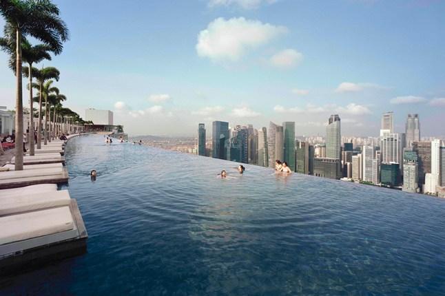 The Marina Bay Sands hotel and 8 more of the world's most amazing infinity pools | London Evening Standard