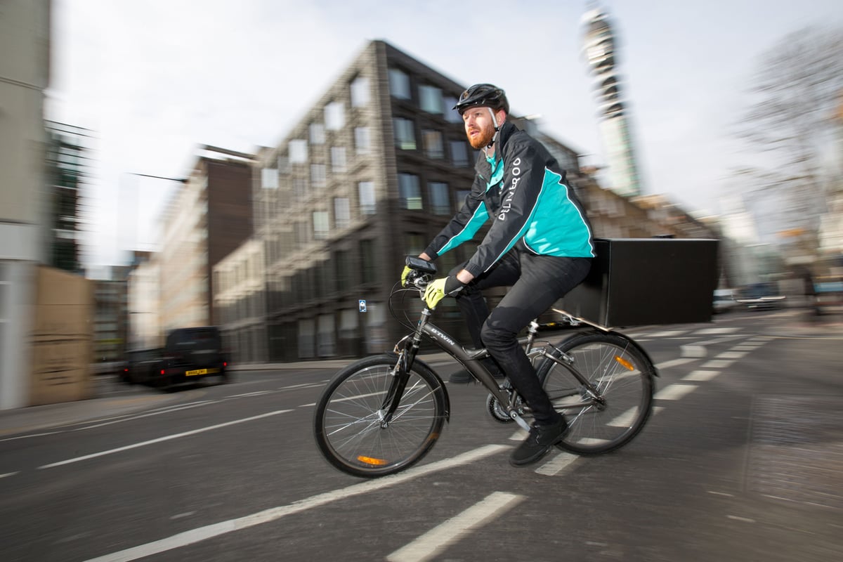 Deliveroo posts £224m loss in run-up to £7bn London float
