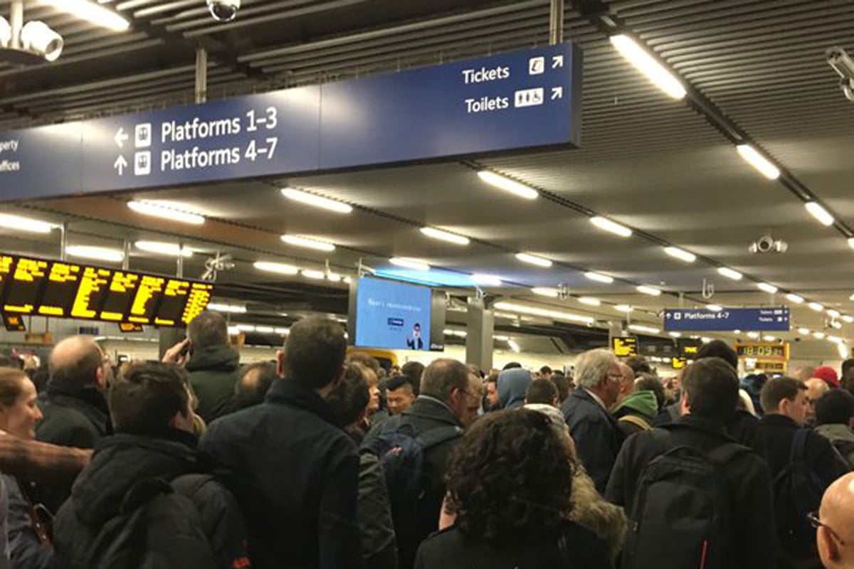 Southeastern delays: Rush hour 'carnage' as major disruption hits Cannon Street, Charing Cross and London Bridge | London Evening Standard