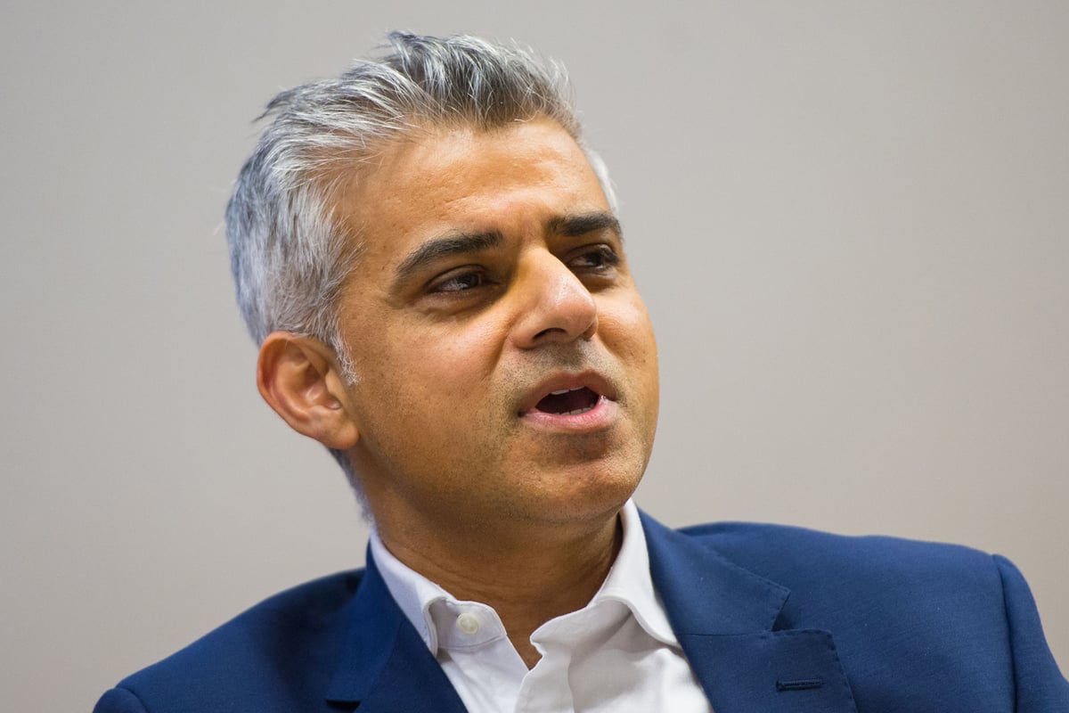 London Mayoral election: Zac Goldsmith has 'mountain to climb' as Sadiq Khan stretches lead in poll | London Evening Standard