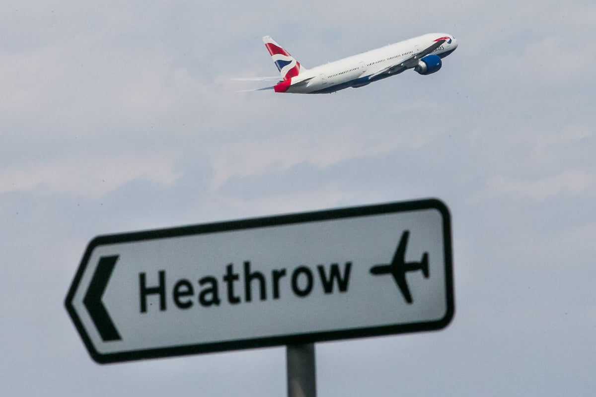 David Cameron will scrap third runway plan at Heathrow, claims Cabinet minister | London Evening Standard