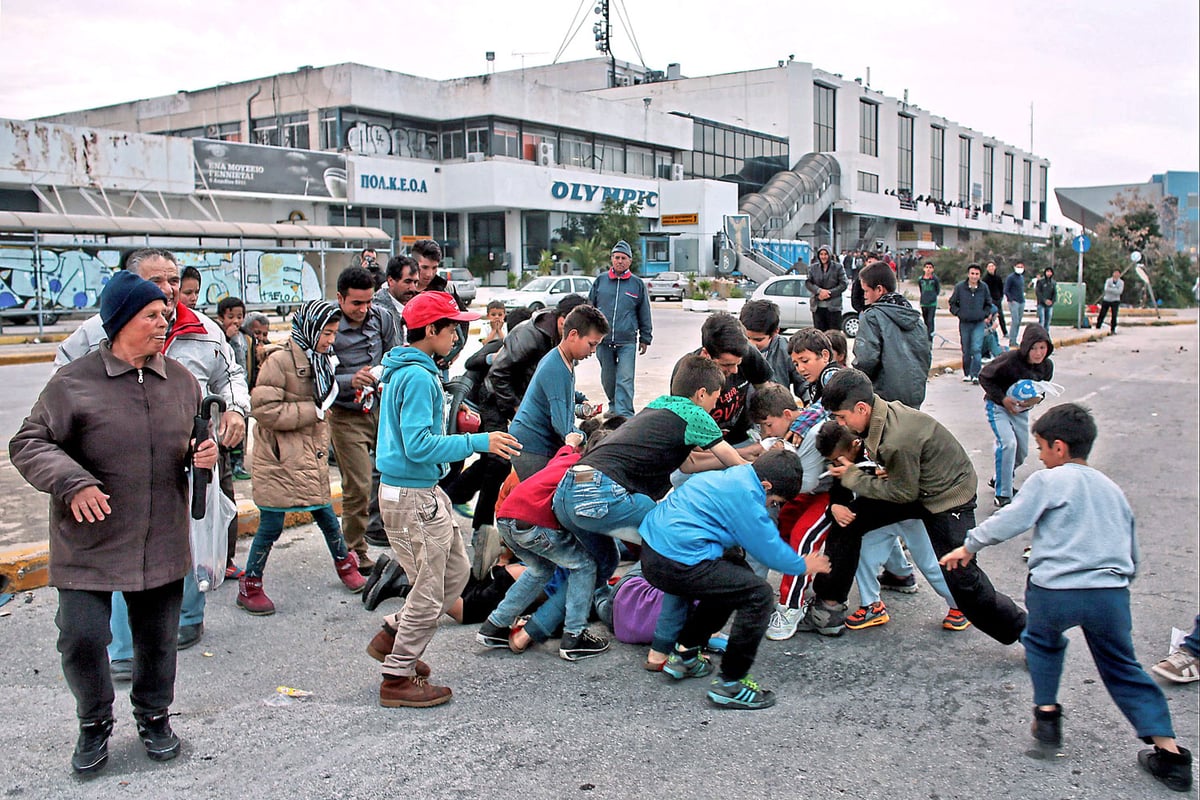 Athens Olympic Park and airport turned into ‘a warehouse of souls’ for 3,000 refugees | London Evening Standard