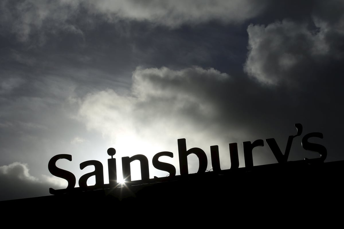 Sainsbury's gets sales boost as deadline looms for Argos bid | London Evening Standard