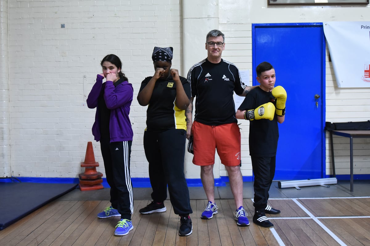 Sport Relief 2016: The soldiers urging troubled youngsters to swap gangs for the boxing ring | London Evening Standard