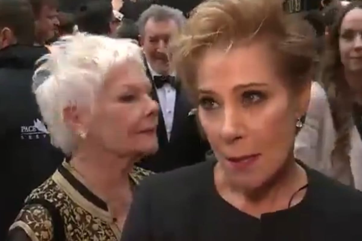 Dame Judi Dench video-bombs friend Zoe Wanamaker on the Olivier Awards red carpet | London Evening Standard