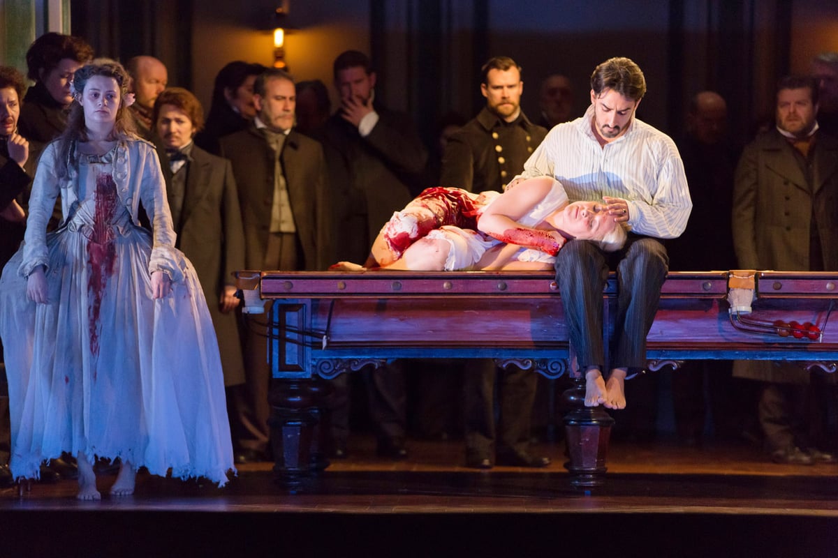 Lucia di Lammermoor, opera review: Sheer ecstasy in thrills and blood-spills | London Evening Standard