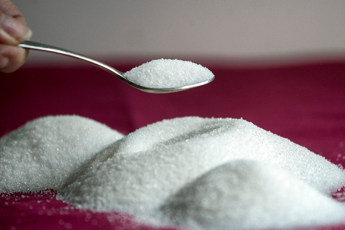 Sugar has same effect on brain as powerful drugs like cocaine, medical journal says | London Evening Standard