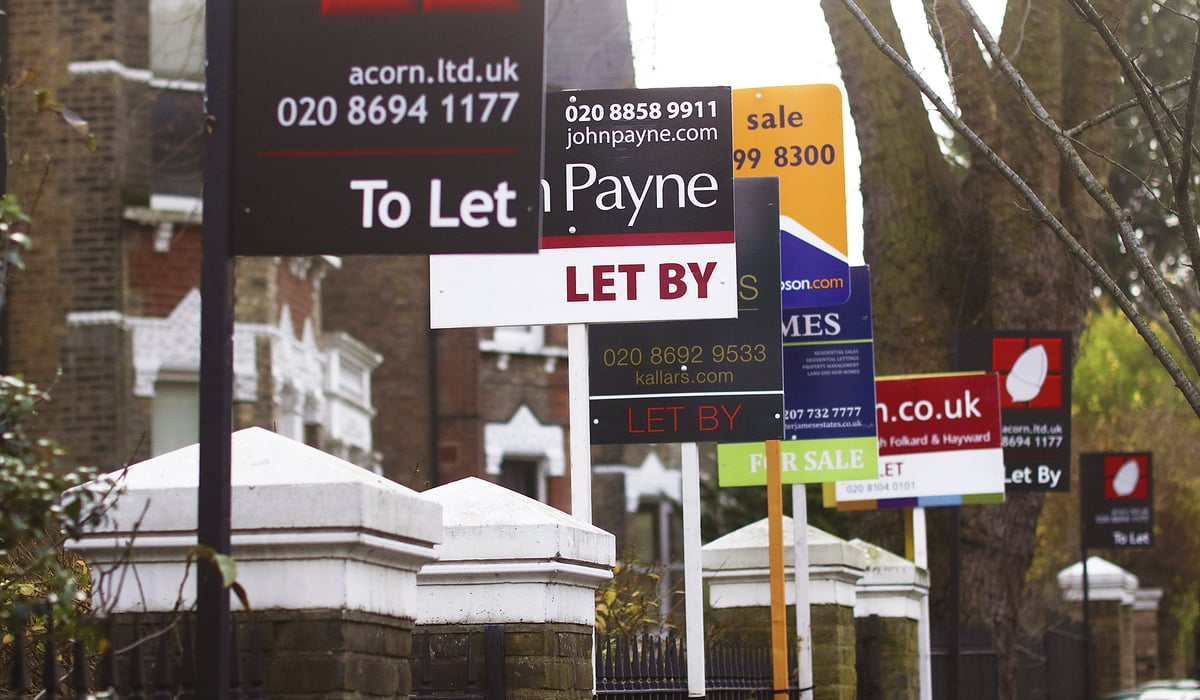 London renters trying to move to flat shares to save money 'pay £2,000 in fees' | London Evening Standard