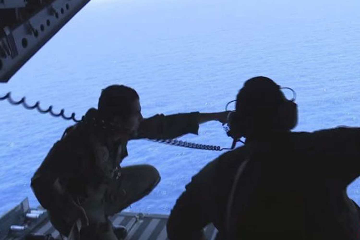 EgyptAir plane crash: 'Black Box' signals heard in the Mediterranean