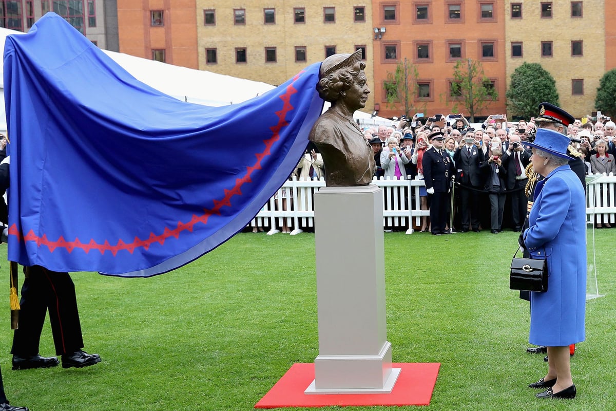 Queen celebrates becoming longest serving Captain-General of Honourable Artillery Company | London Evening Standard