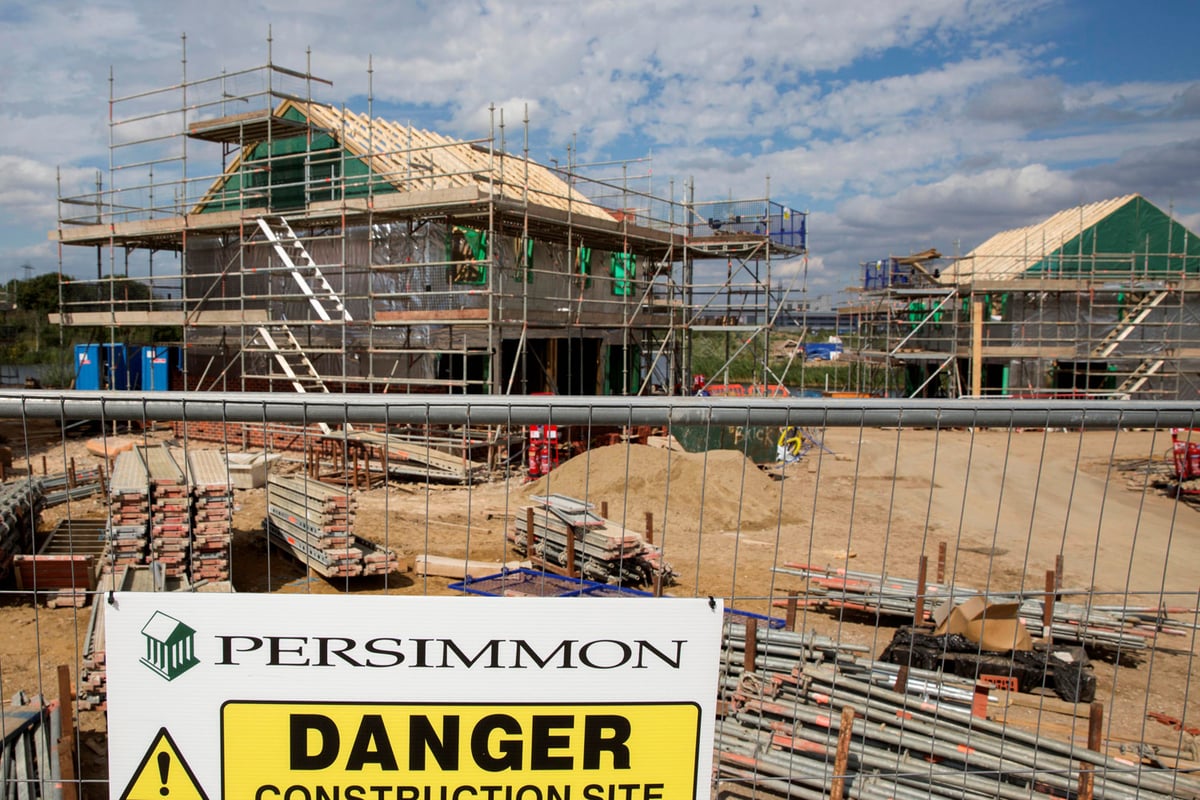 Pay scandal builder Persimmon hires National Express chief Dean Finch as new chief executive | London Evening Standard