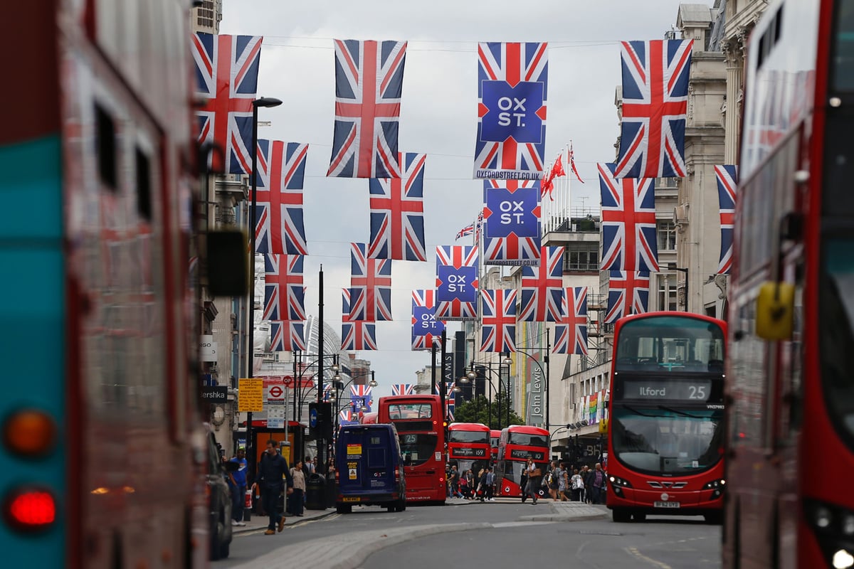 Brexit triggers influx of Chinese tourists to London for luxury shopping sprees | London Evening Standard