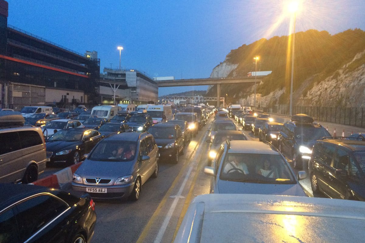 Dover traffic delays: Motorists trapped in 'horrendous' queues as food and water run out | London Evening Standard