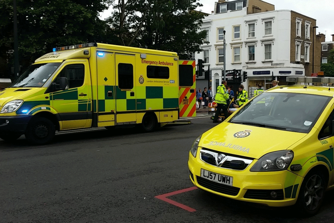 Battersea Bridge crash: Man rushed to hospital after 'nasty collision' with car | London Evening Standard
