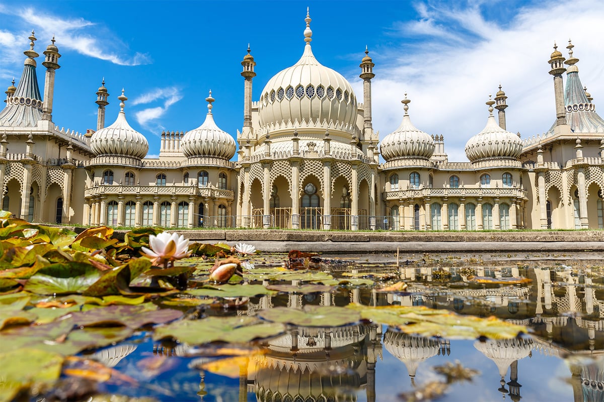 Best day trips by train from London to see historic wonders