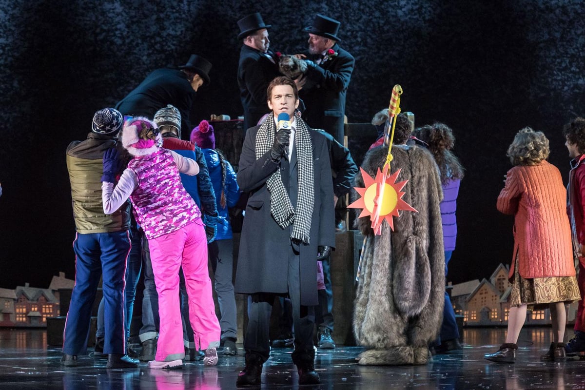 Groundhog Day, theatre review: A profound musical that wears its profundity lightly | London Evening Standard