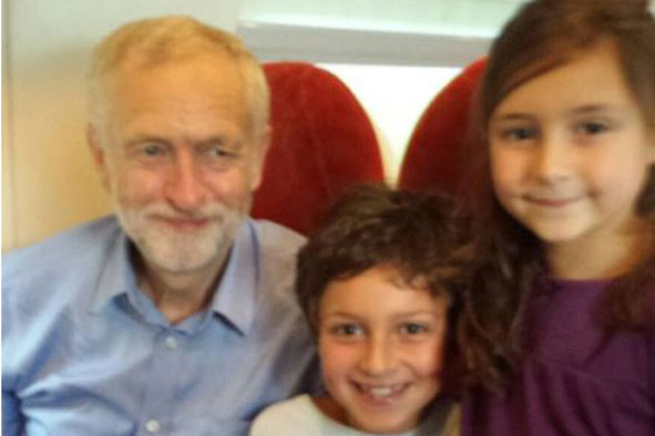 Jeremy Corbyn finally gets seat on a Virgin service after explosive 'traingate' row | London Evening Standard
