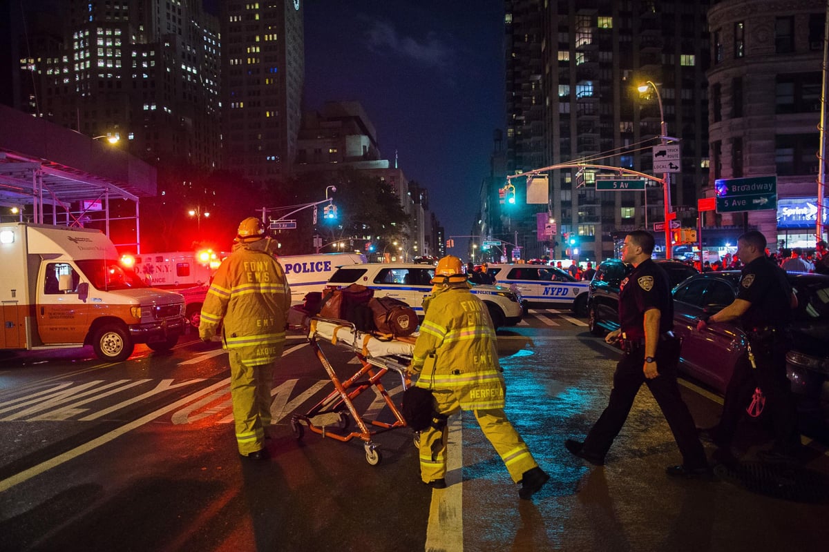 New York explosion: Twenty-nine injured in blast in Chelsea district of city | London Evening Standard