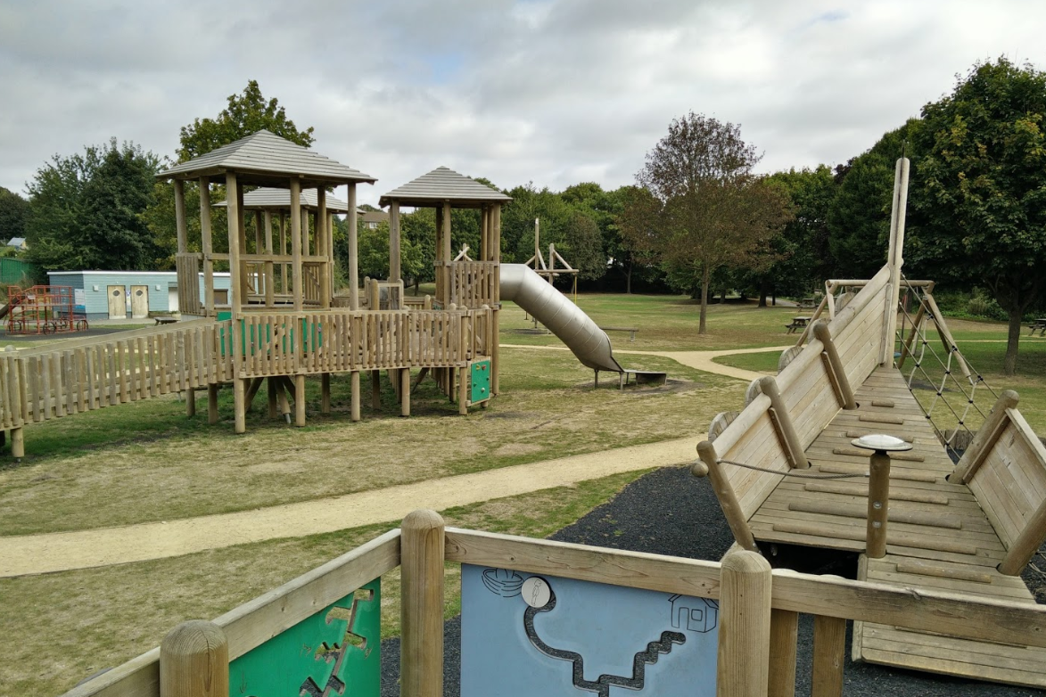 Teenage girl 'raped in children's playground' in Canterbury | London Evening Standard