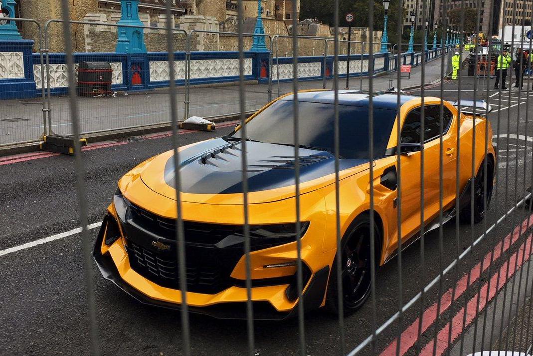 Londoners in uproar as new Transformers film shoots on Tower Bridge the day after it closes | London Evening Standard