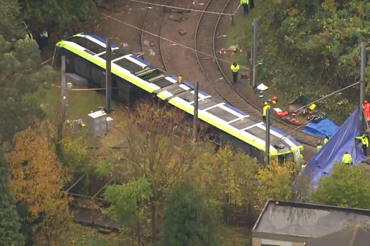Police apology after seven people killed in Croydon tram crash invited to survivors' event | London Evening Standard