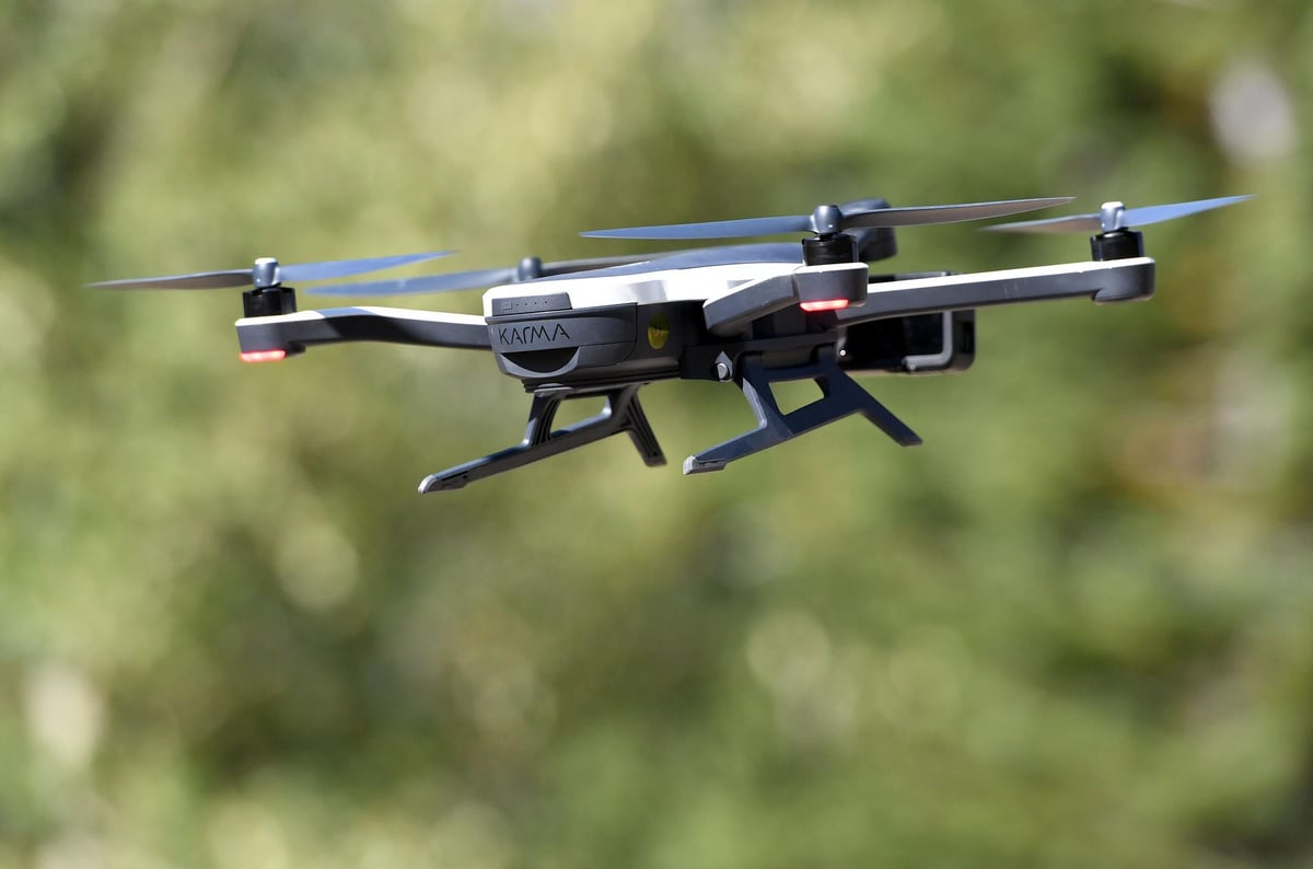 Passenger jet in 'near-miss' with drone flying above south-east London | London Evening Standard