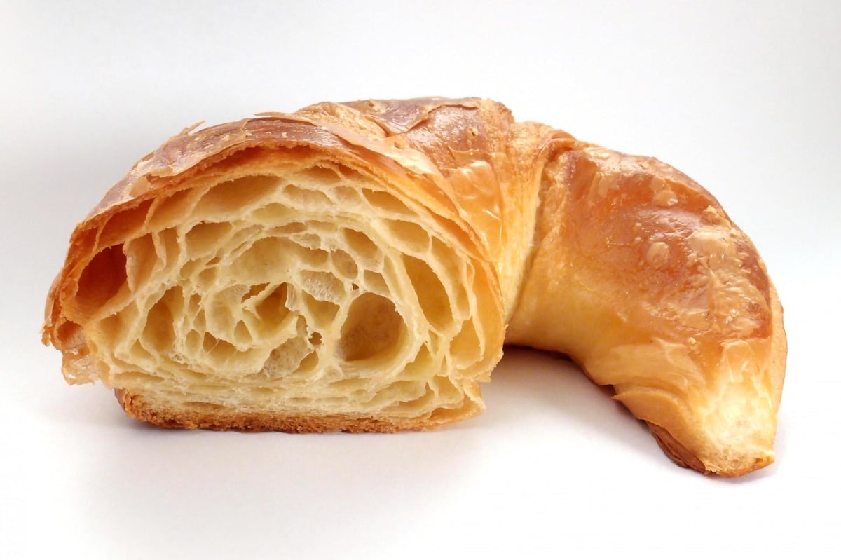 UberEATS giving out free croissants this morning in London | London Evening Standard