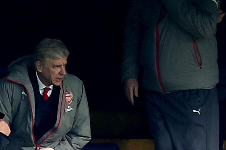 Club heroes question Wenger’s future: ‘Nobody is bigger than Arsenal'