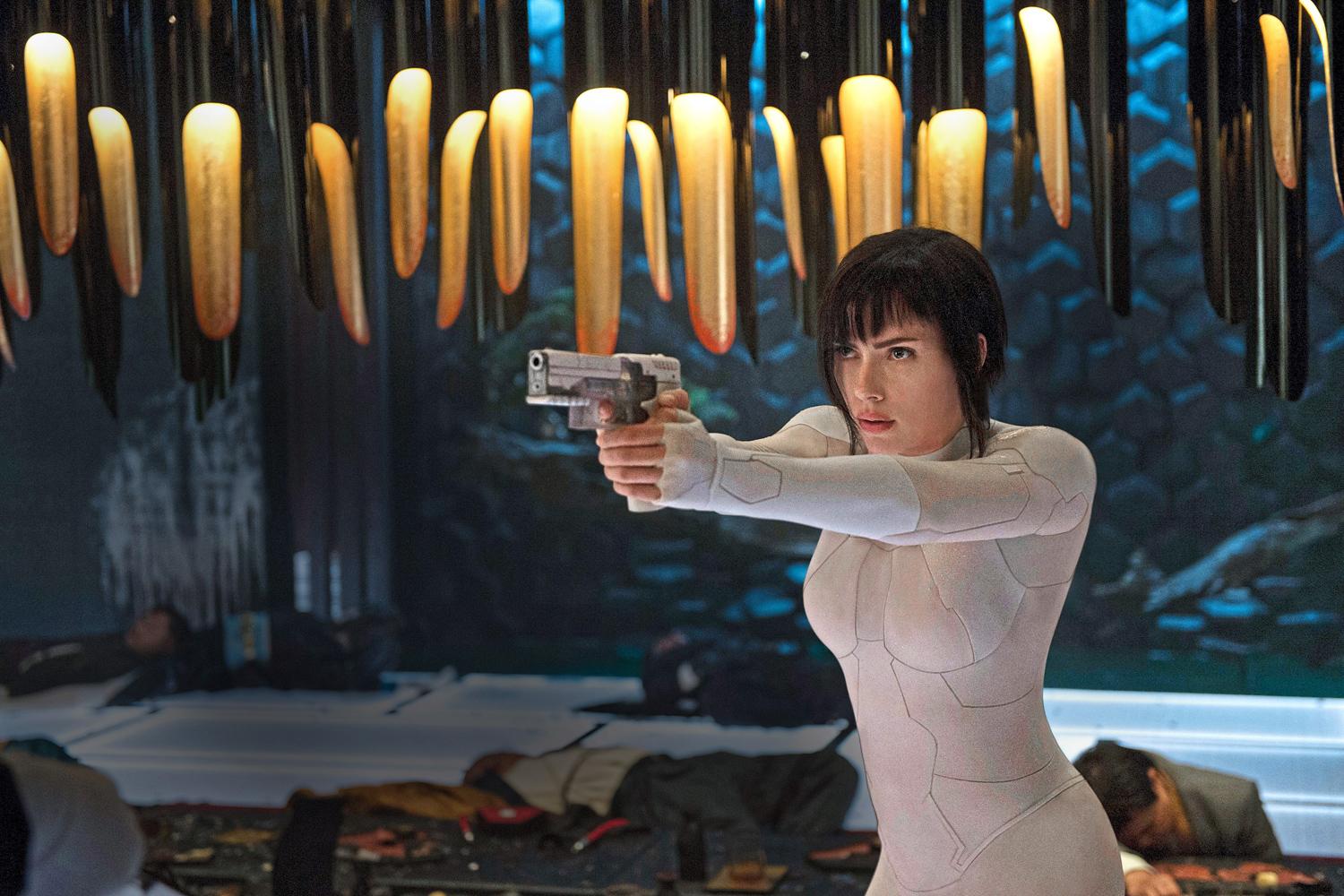 Ghost In The Shell director defends film against whitewashing claims