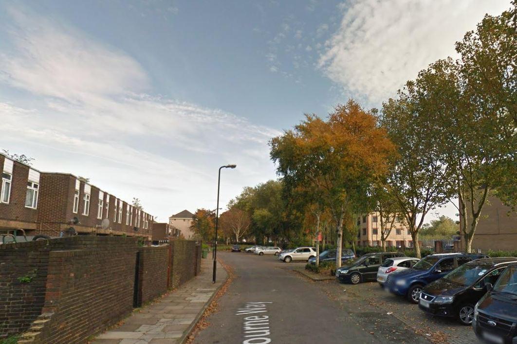 North Woolwich shooting: Murder probe launched after teenage boy shot dead in east London | London Evening Standard