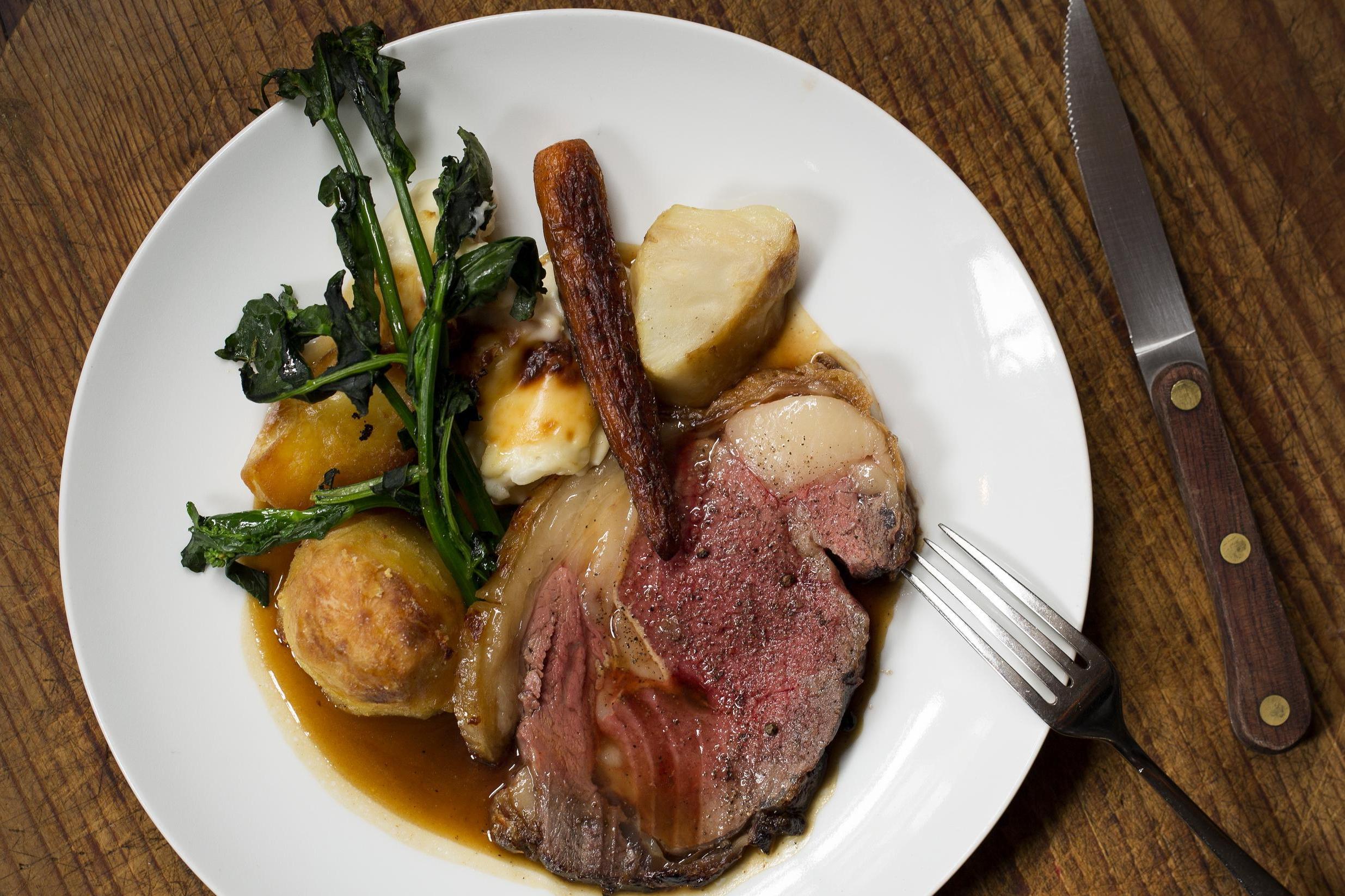 Sundays roasts in London: Merchants Tavern